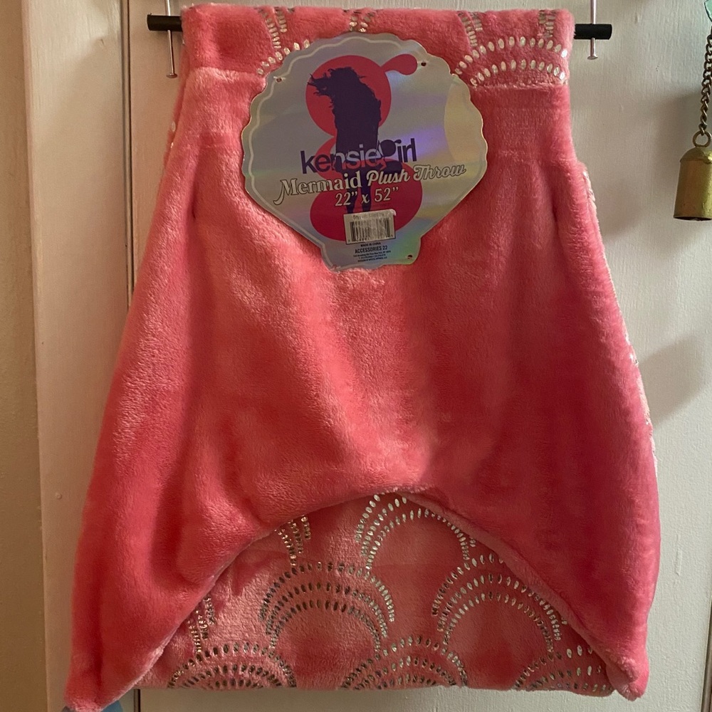 Mermaid blanket